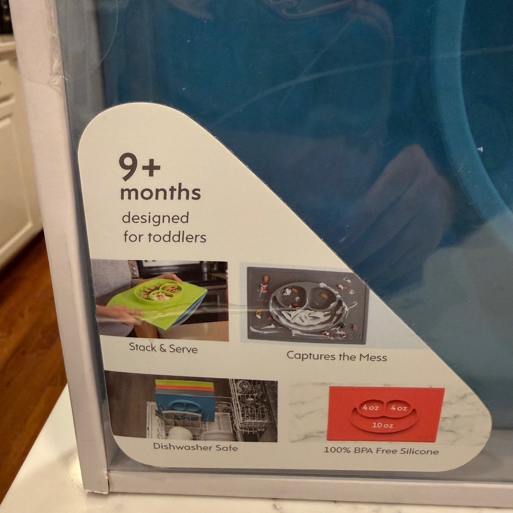 Ezpz Blue The Happy Mat Silicone Suction All In One Baby Dish & Placemat 9+Month - Picture 7 of 12